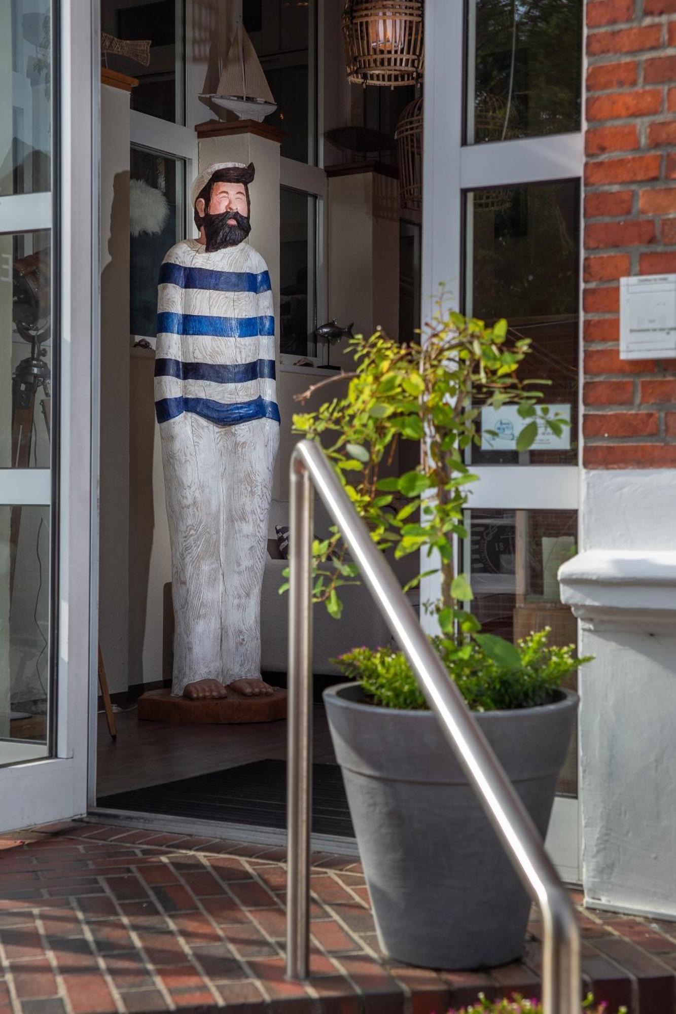 Hotel Duenenlaeufer Langeoog Bagian luar foto